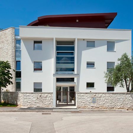 The Q Superior - A Penthouse With Jacuzzi And Sauna Rovinj Exterior foto