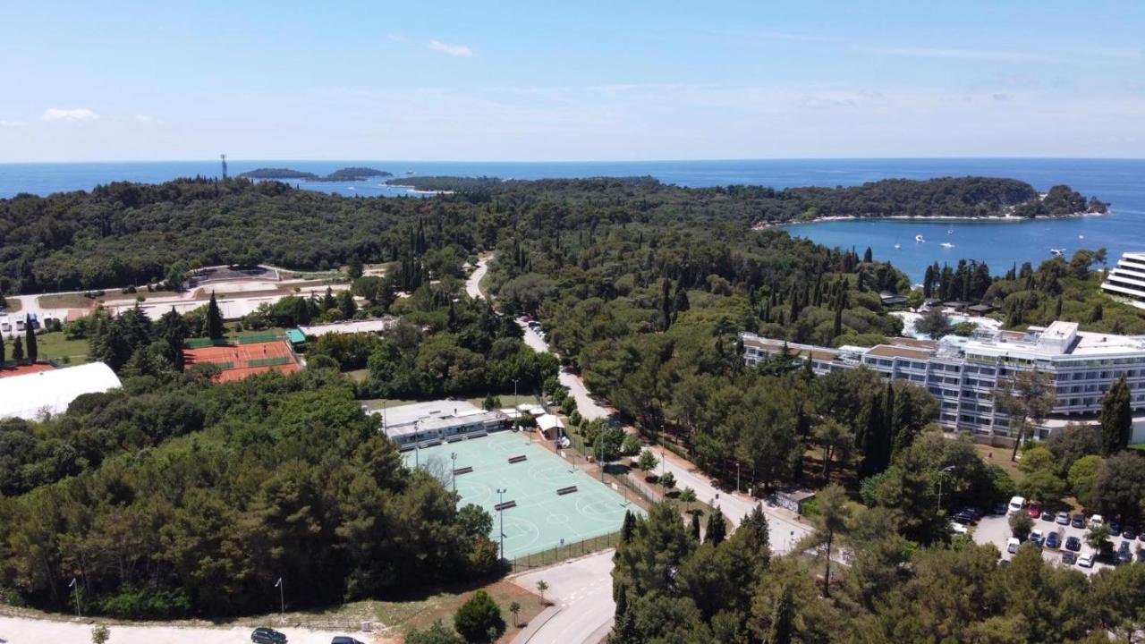 The Q Superior - A Penthouse With Jacuzzi And Sauna Rovinj Exterior foto
