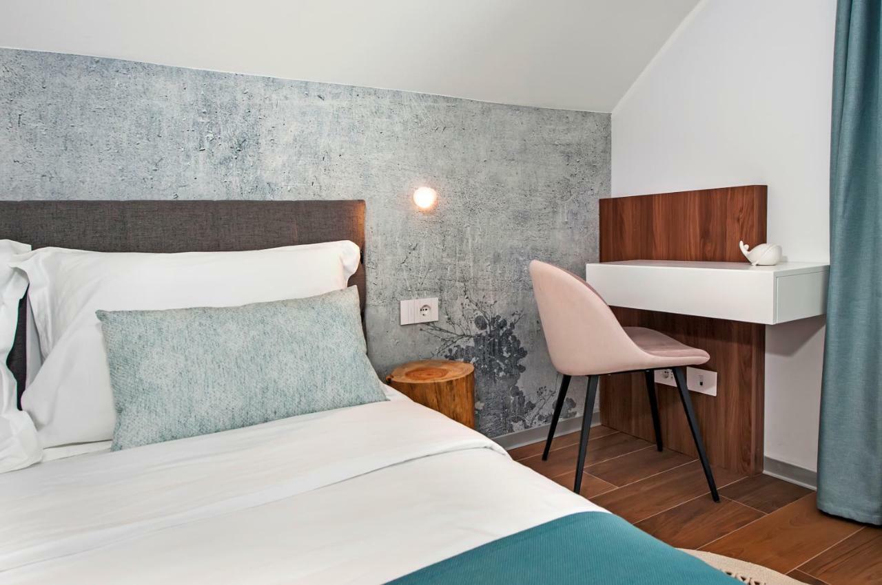 The Q Superior - A Penthouse With Jacuzzi And Sauna Rovinj Exterior foto