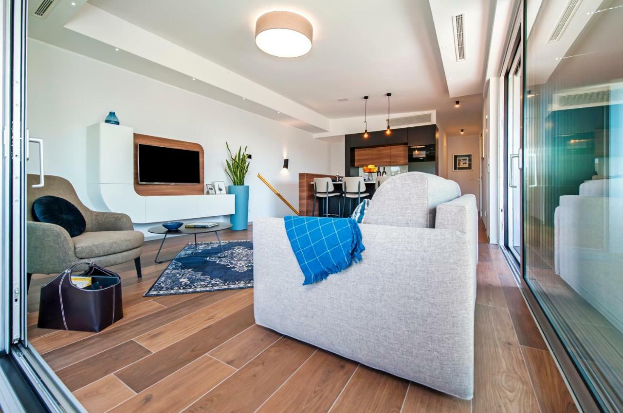 The Q Superior - A Penthouse With Jacuzzi And Sauna Rovinj Exterior foto
